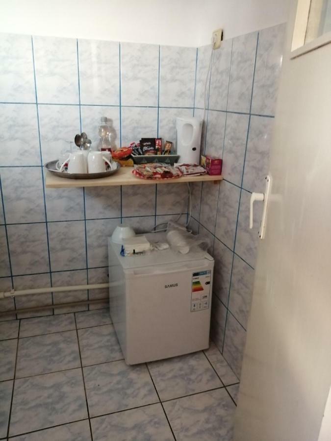 Studio Hunedoara Luaran gambar